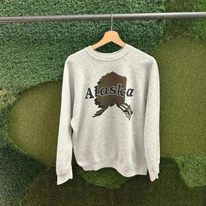 Vintage 1989 Alaska State  Crewneck Size XL